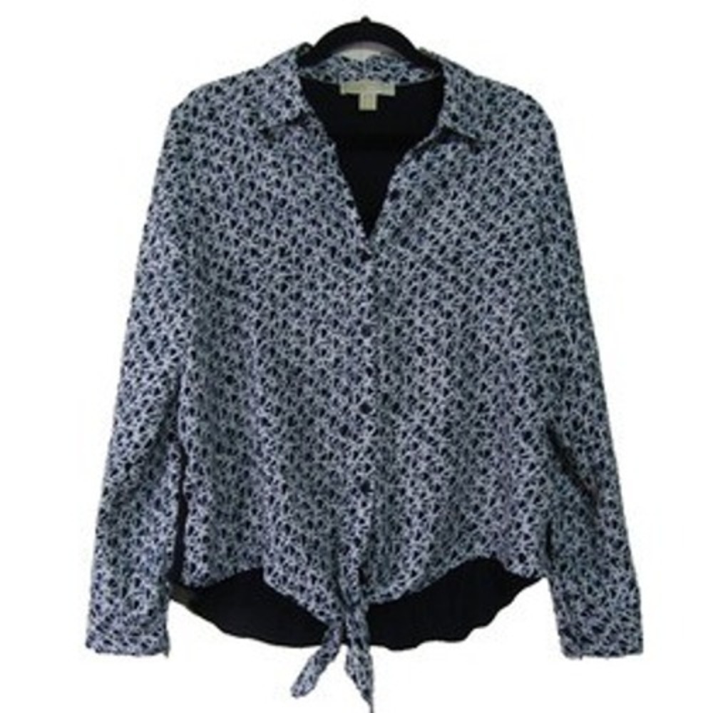 Michael Michael Kors Rayon Black Geometic Top Button Knot Top Womens size M Boho